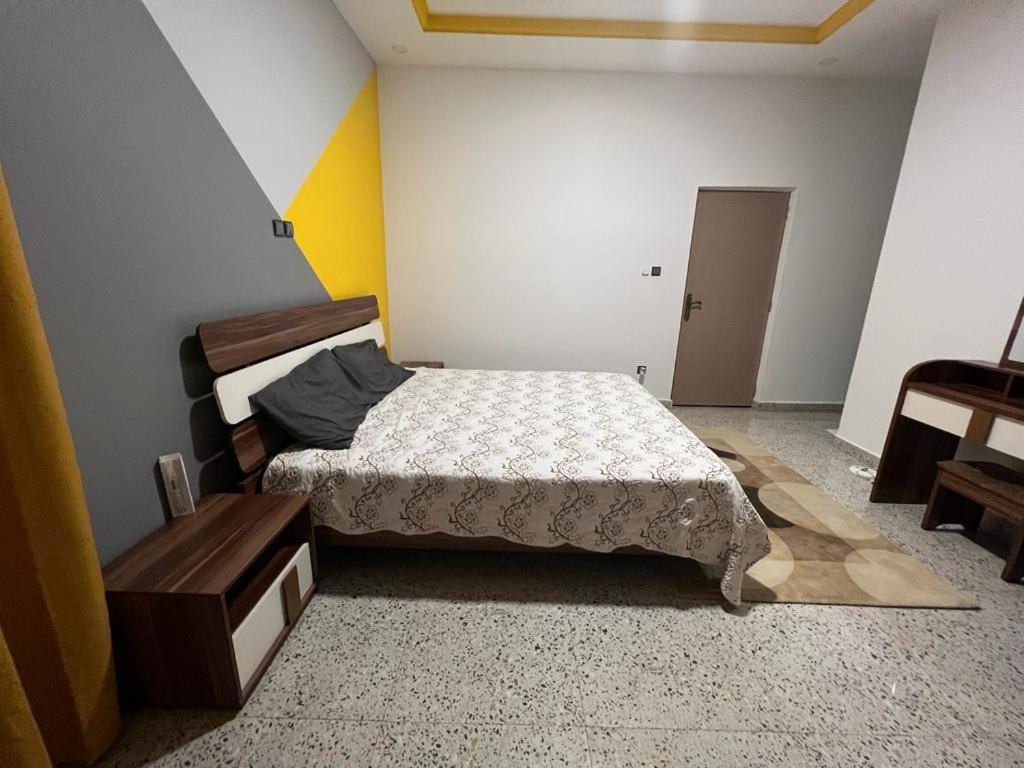 Smb-Gn Residence Lambandji - Electricite Et Wifi H24 Conakry Eksteriør bilde