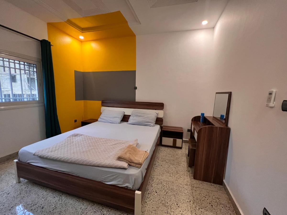 Smb-Gn Residence Lambandji - Electricite Et Wifi H24 Conakry Eksteriør bilde